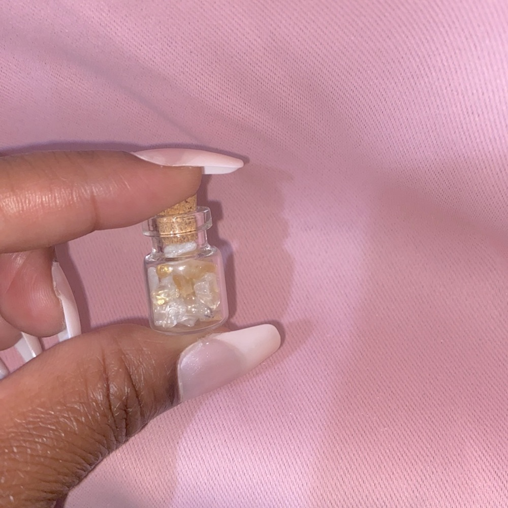 🌙BUNDLE ONLY🌙 Mini citrine cork jar